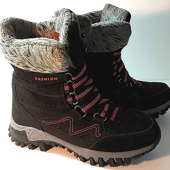 NWOT Fashion Black Faux Suede Boots, Size 36 - Picture 4 of 16